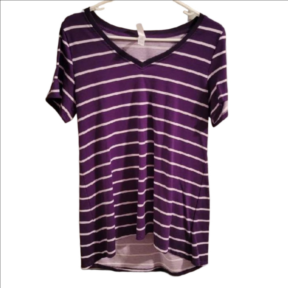 LulaRoe Short Sleeved Christy T - Small